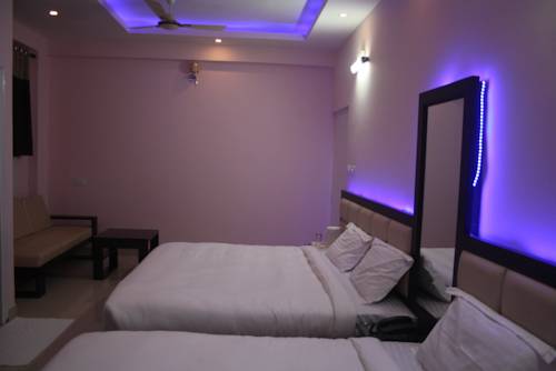 Фото Hotel Golden Sky