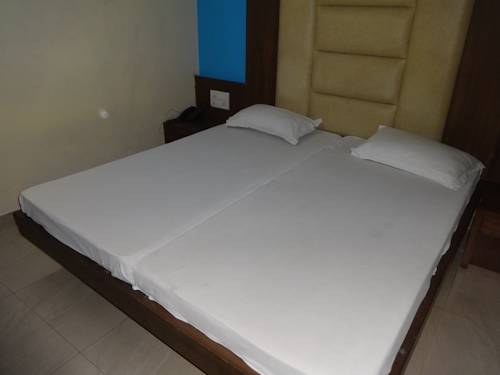 Фото Saina International