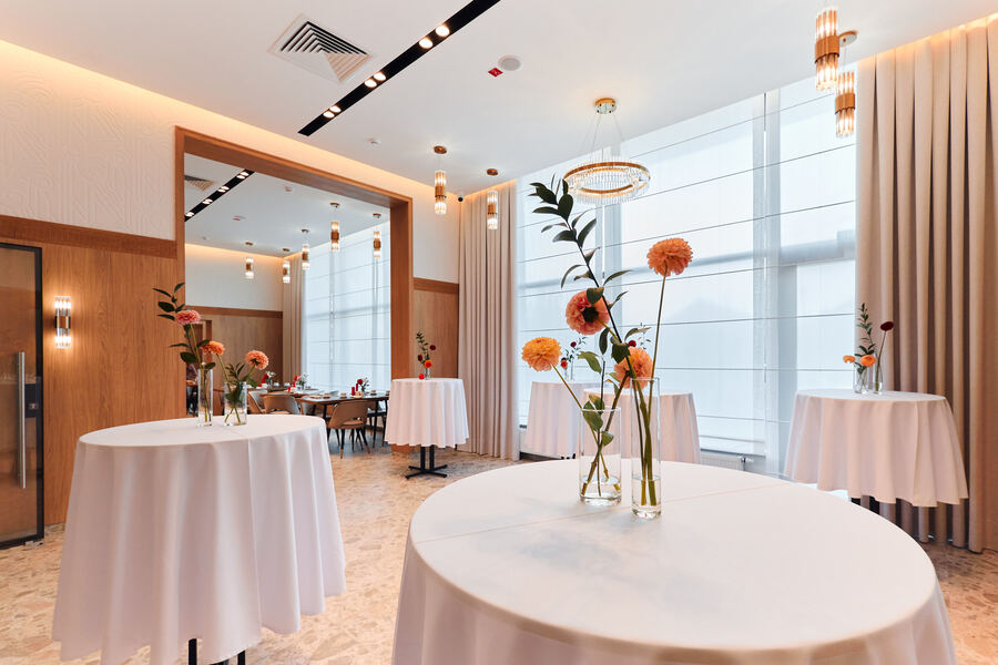 Фото Azimut Сити Отель Тюмень