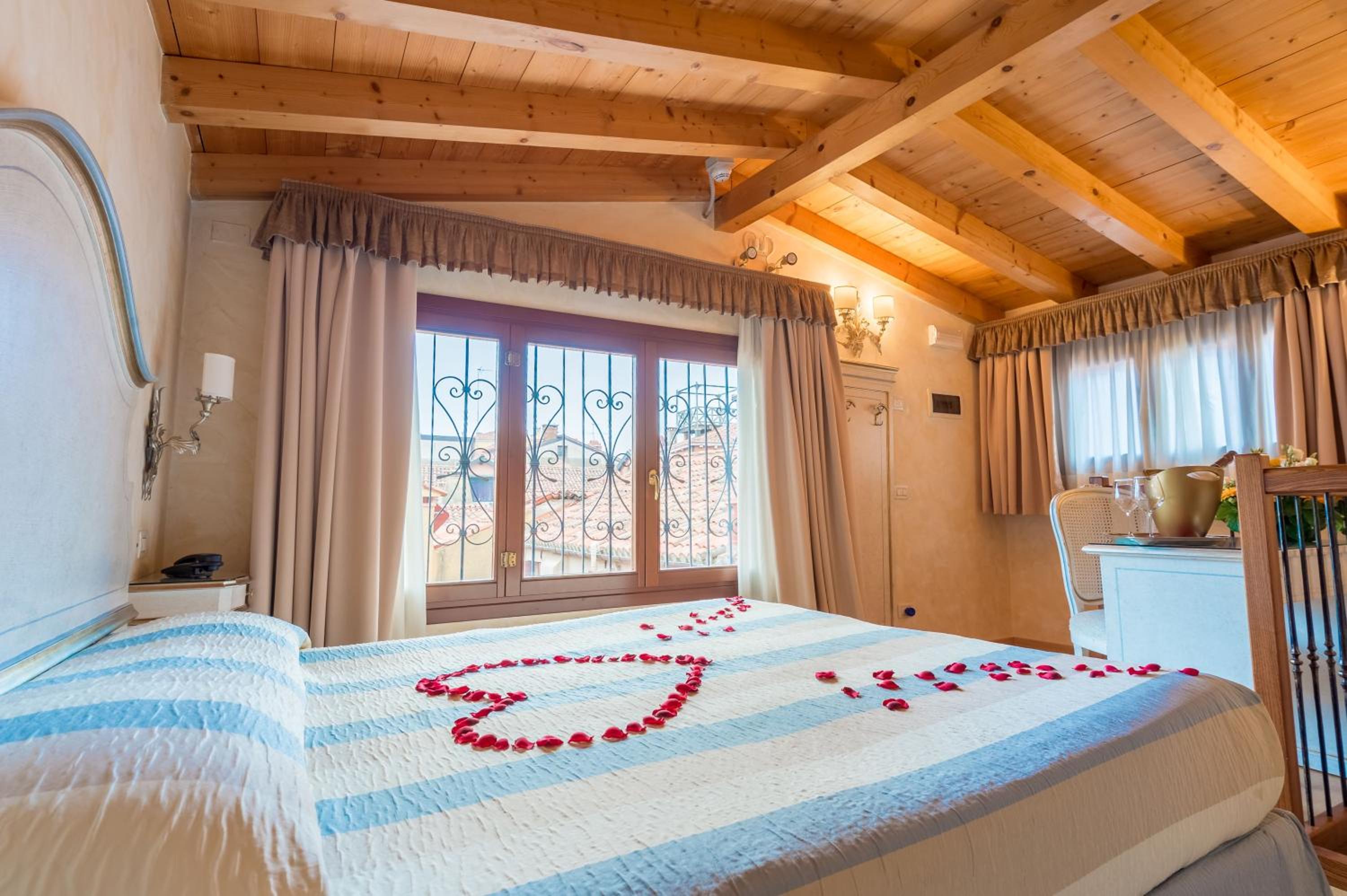 Фото Hotel Mercurio Venezia