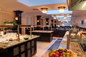 Гостиница Olympic Palace Luxury SPA Hotel