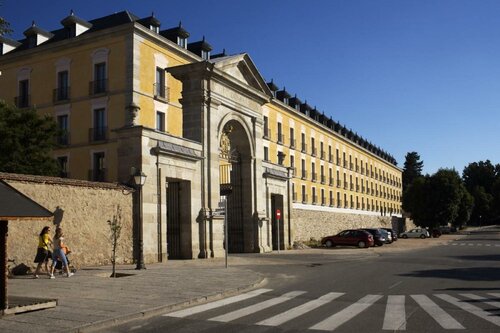Гостиница Parador De La Granja