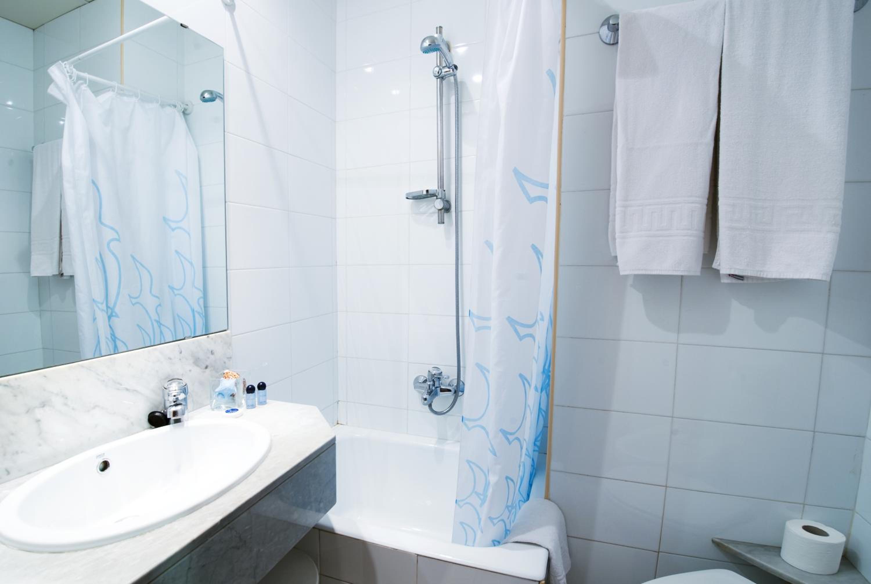 Фото Hotel Miramar Badalona