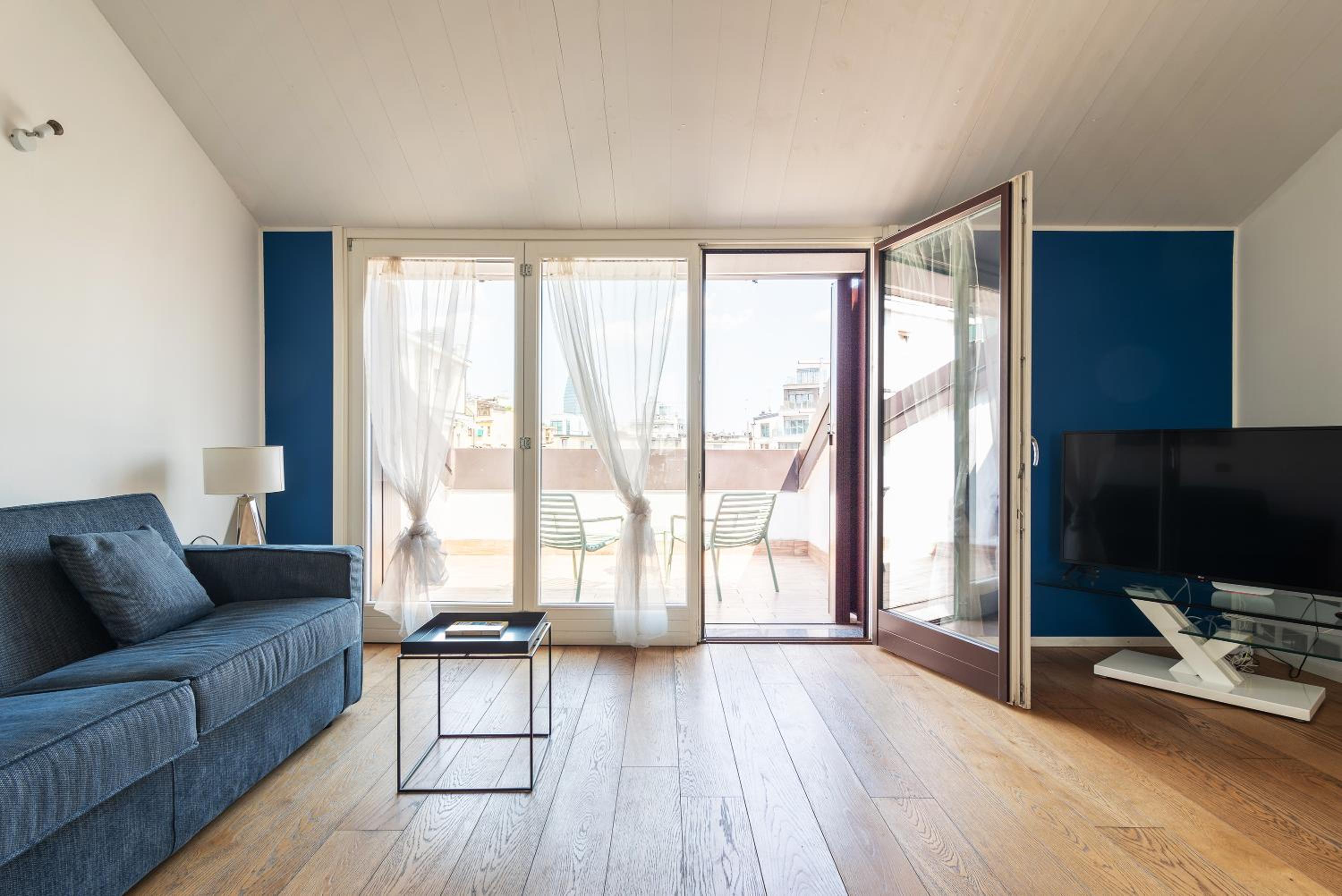 Фото Easyhomes - Brera Luxury Suites