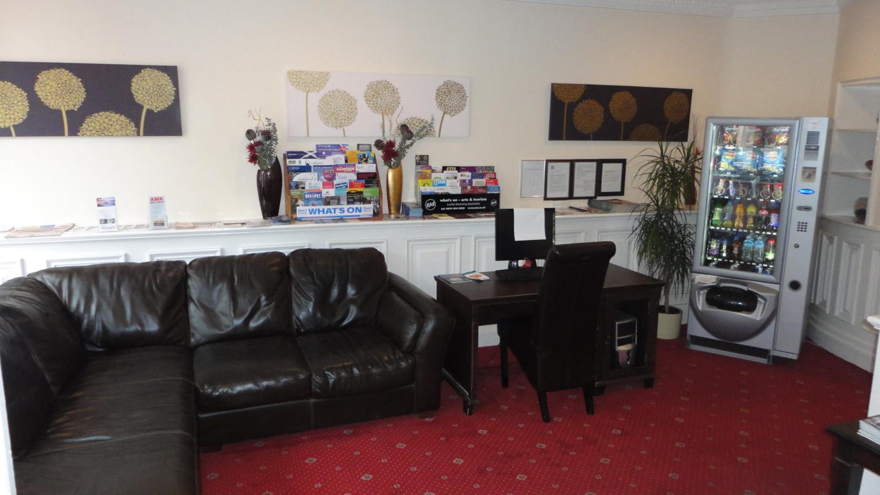 Фото Sandyford Hotel