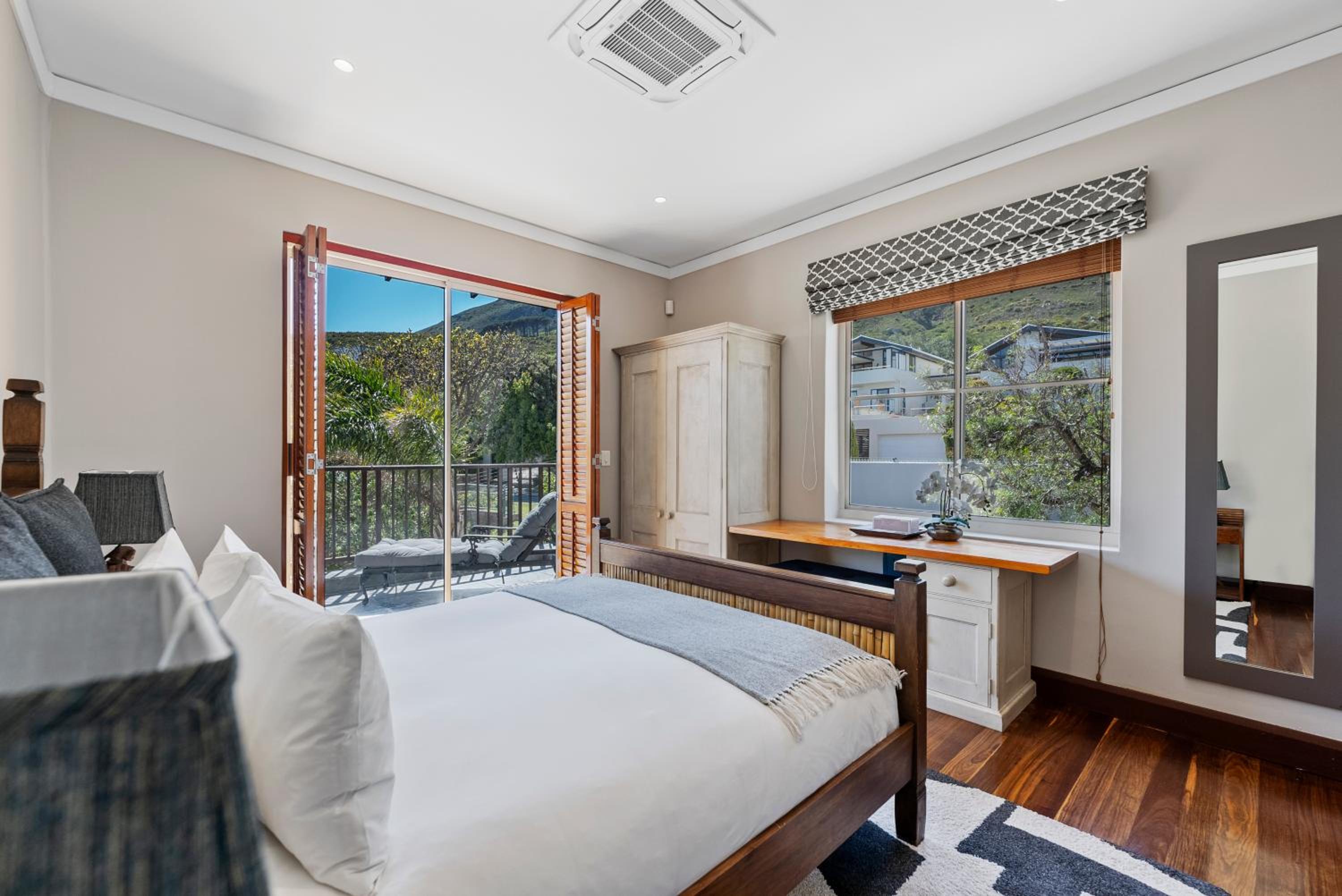 Фото The Cape Bali