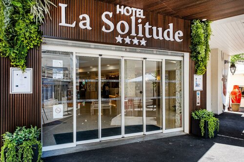 Гостиница Hotel La Solitude в Лурде