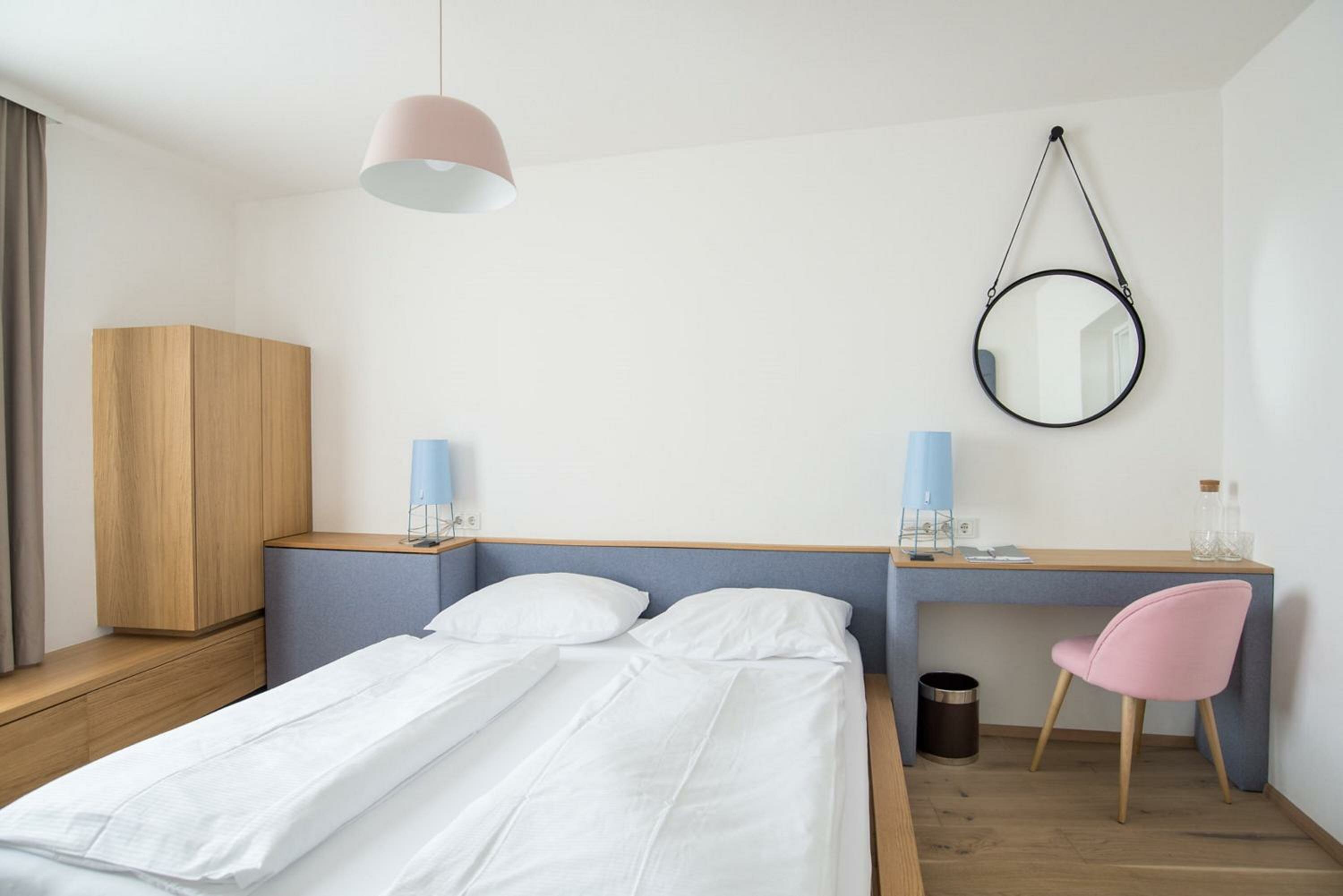 Фото Altstadthotel Weisse Taube