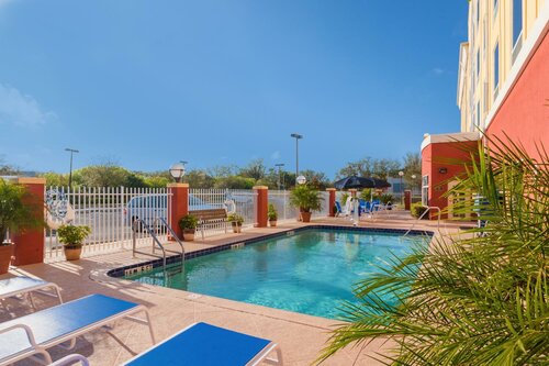 Гостиница Holiday Inn Express Hotel & Suites Tampa-Fairgrounds-Casino, an Ihg Hotel в Тампе