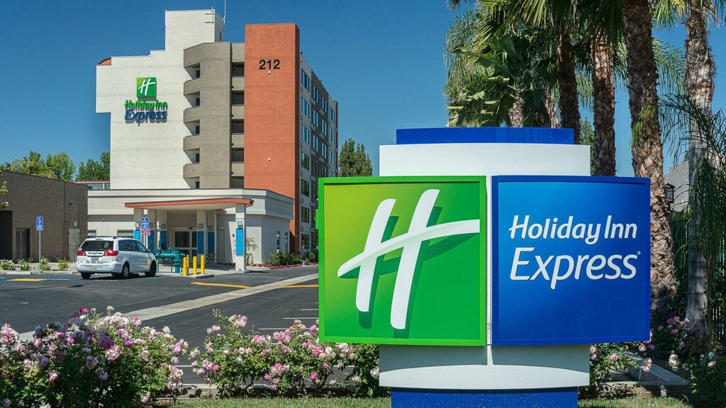 Hotel Holiday Inn Express Fullerton - Anaheim, Fullerton, photo