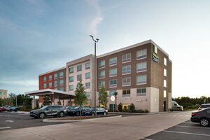 Гостиница Holiday Inn Express Orlando - South Park, an Ihg Hotel