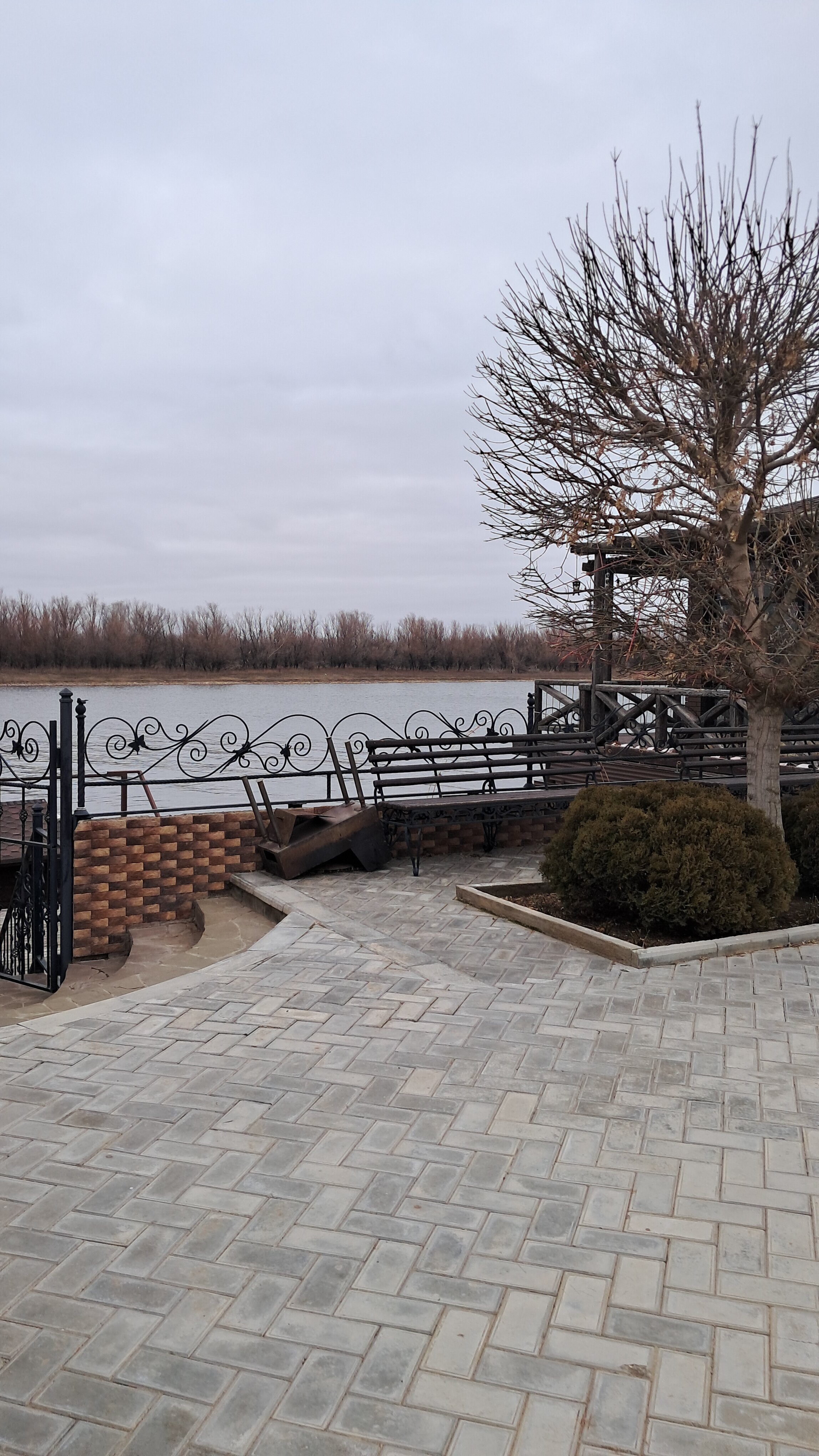 Фото Атмосфера