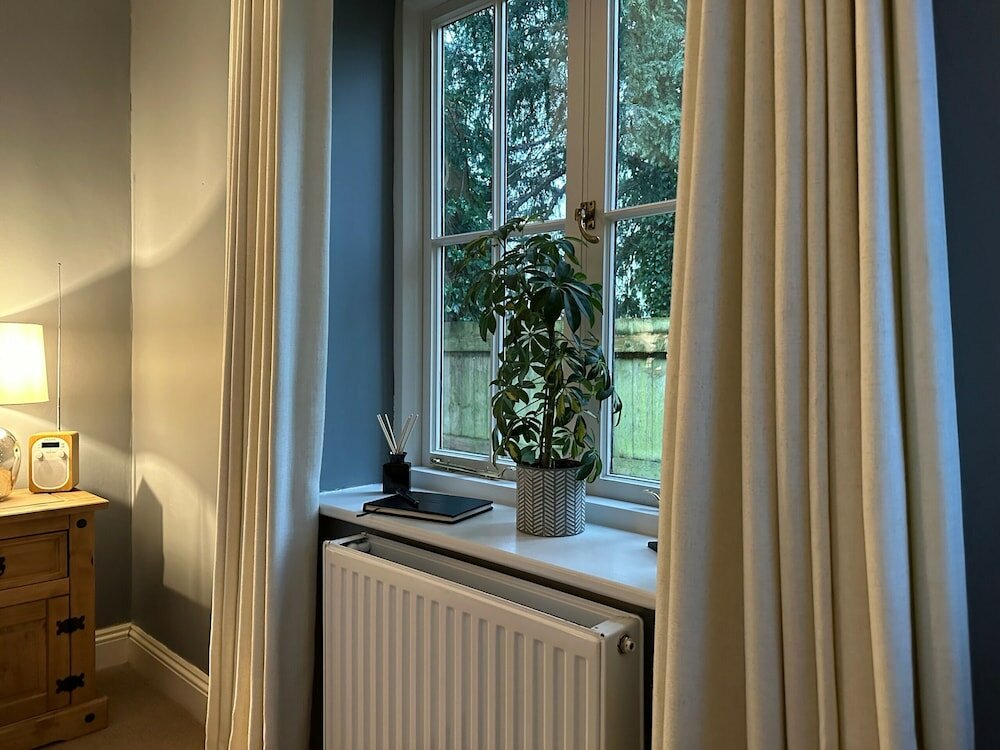 Фото Stonehenge Cottages