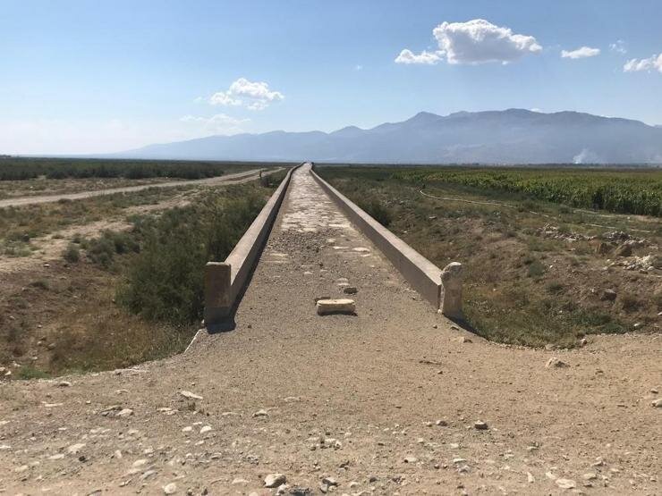 Landmark, attraction Kırkgöz Bridge, Cay, photo