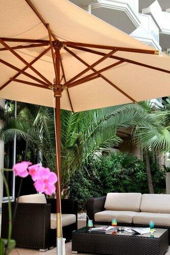 Гостиница AC Hotel Ambassadeur Antibes  Juan les Pins в Антибе