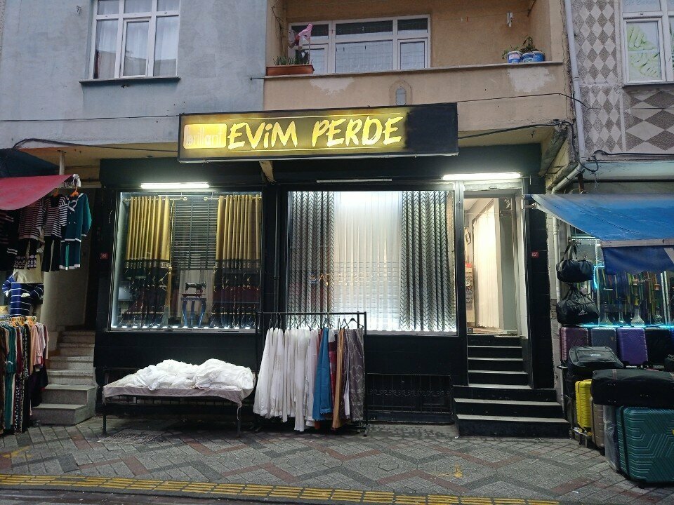 Drapery shop Evin Curtain, Istanbul, photo