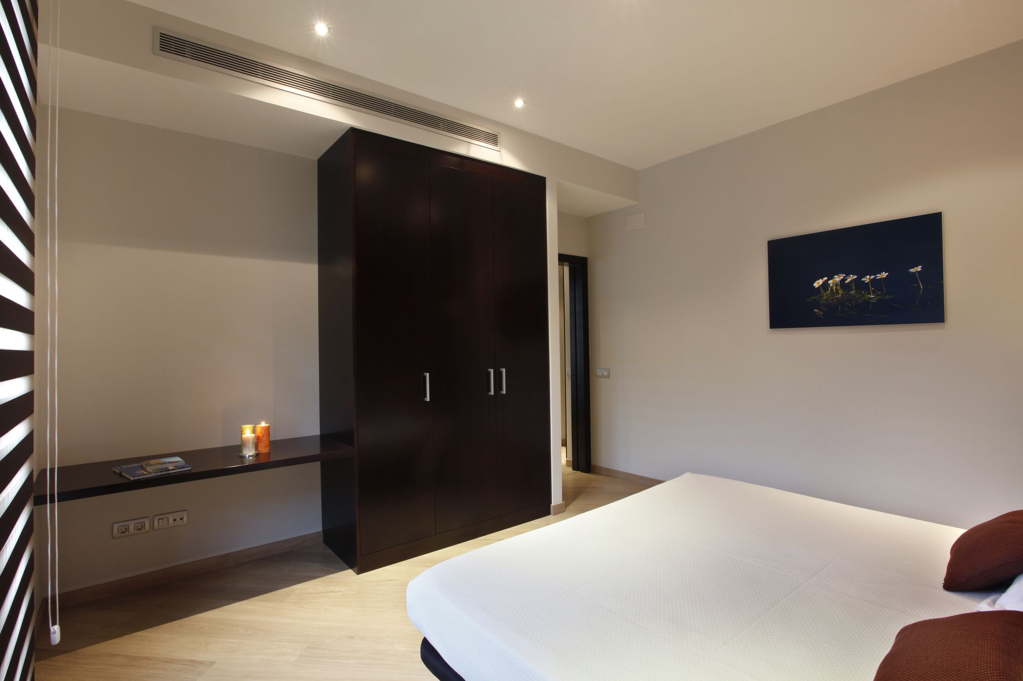 Фото Fisa Rentals Gran VIA Apartments