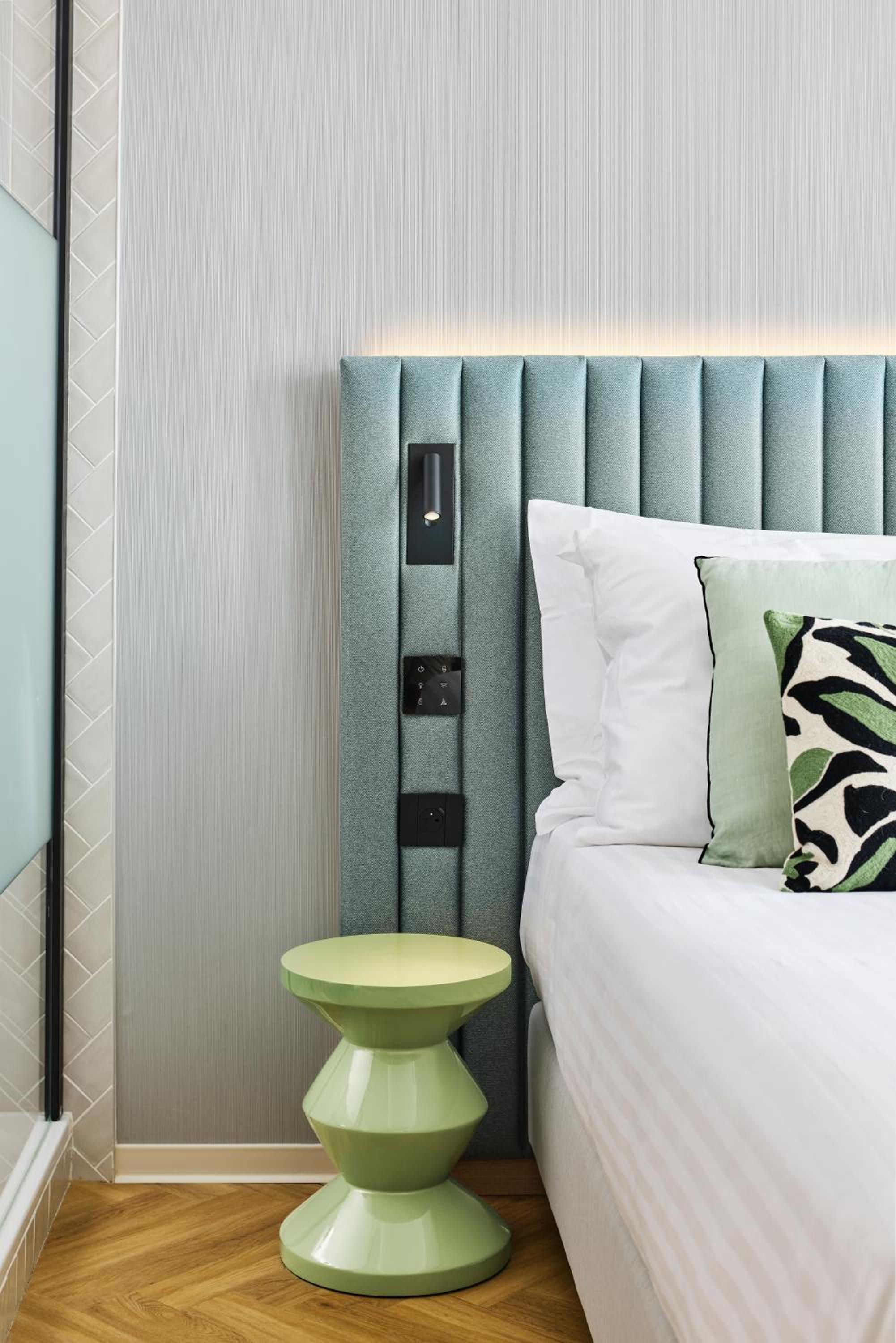 Фото H4 Hotel Wyndham Paris Pleyel Resort