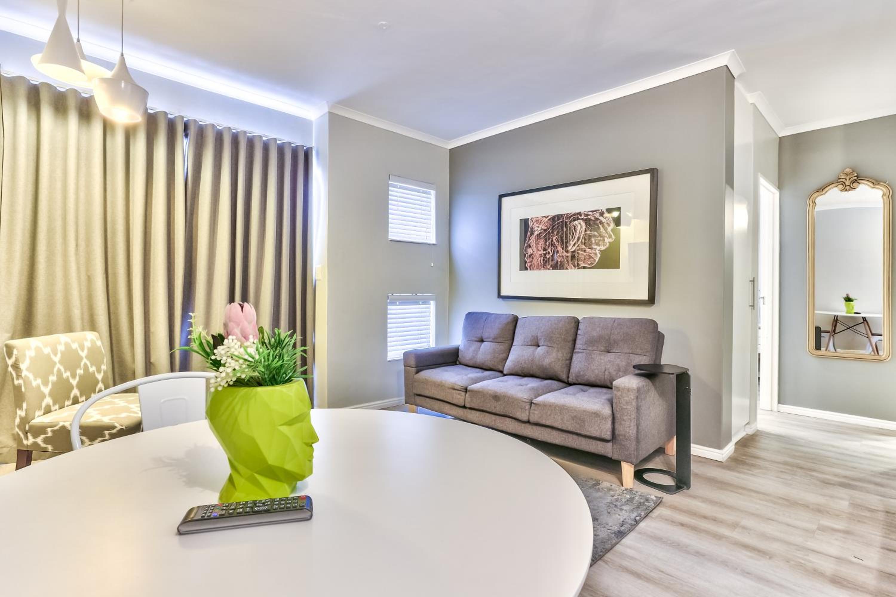 Фото Wink Quiver Tree