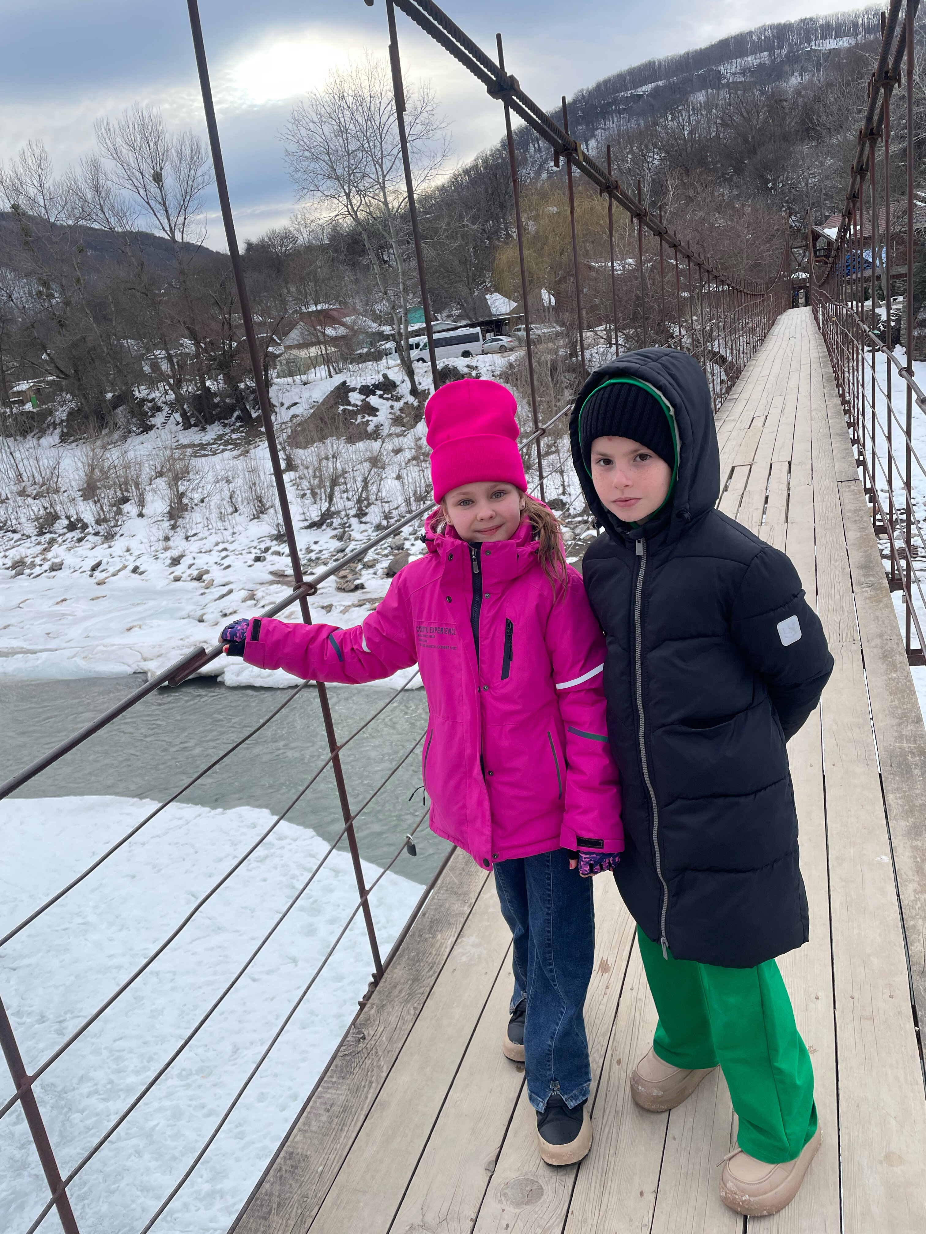 Фото Дом у реки