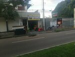 Tapiceria Blooming (Санта Крус де ла Сьерра, Дистрито Мунисипаль 11, Avenida Landívar, 308), магазин мебели в Боливии