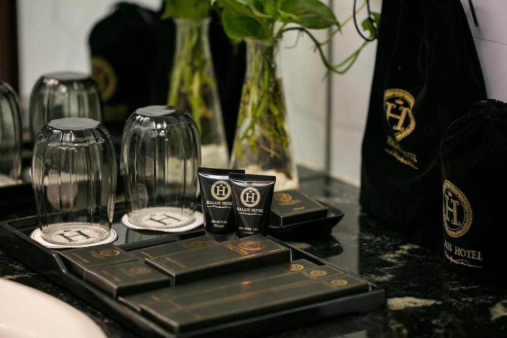 Фото Halais Hotel