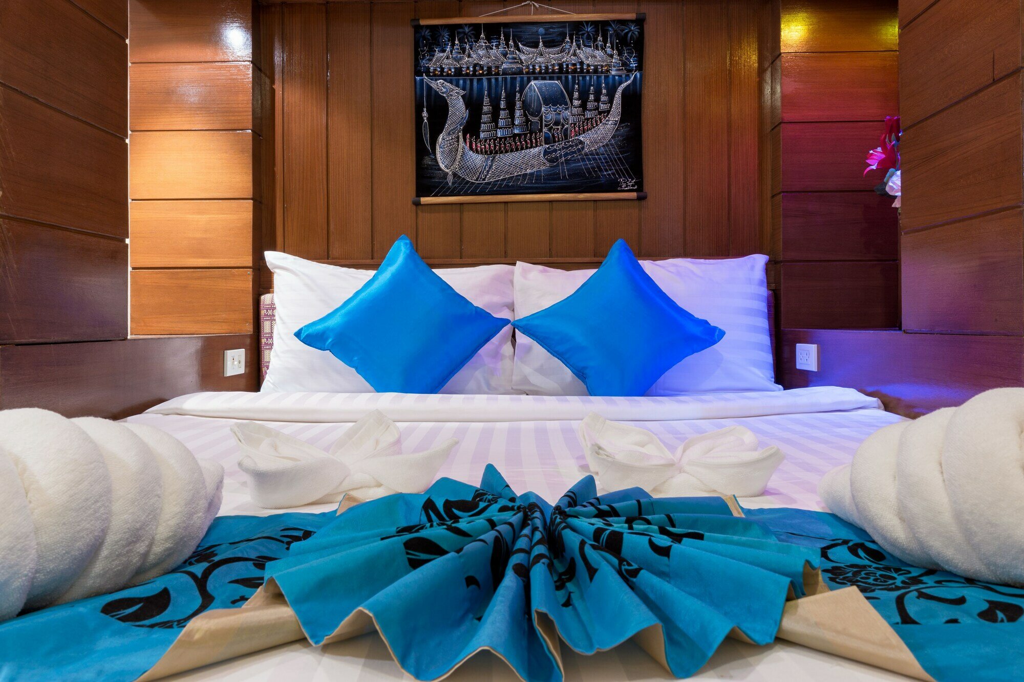 Фото 77 Patong Hotel & SPA