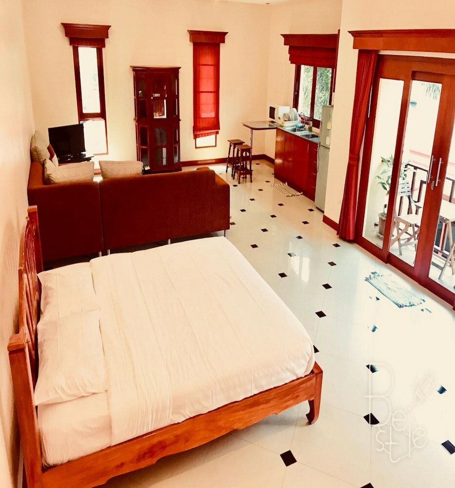 Фото Punyapha Beach Villa