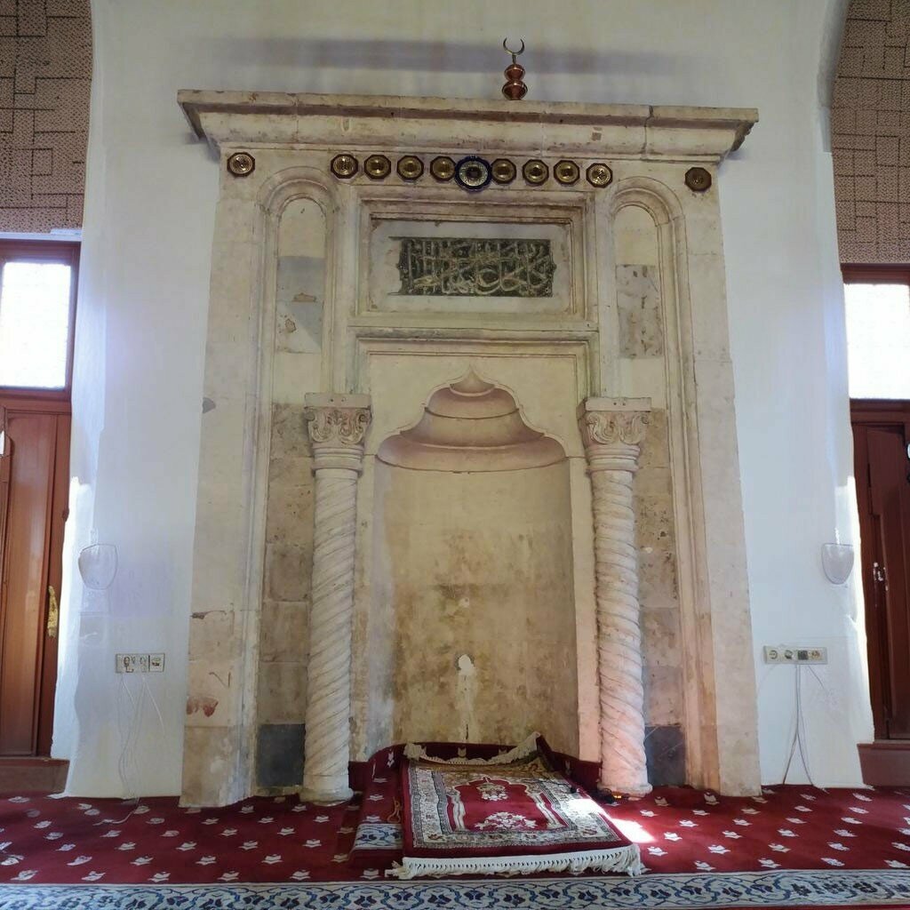 Landmark, attraction Bezmialem Valide Sultan Fountain, Mersin, photo