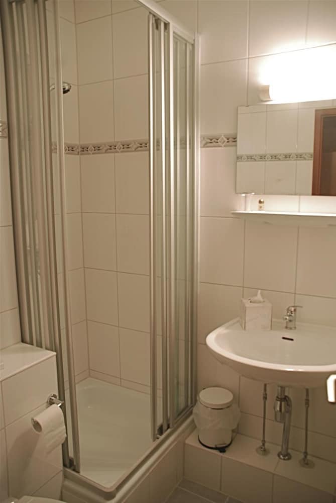 Фото Zi Hotel & Lounge