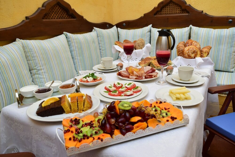 Фото Elafusa Luxury Apartment