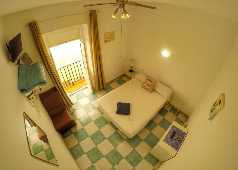 Фото Spanish Galleon Lodge