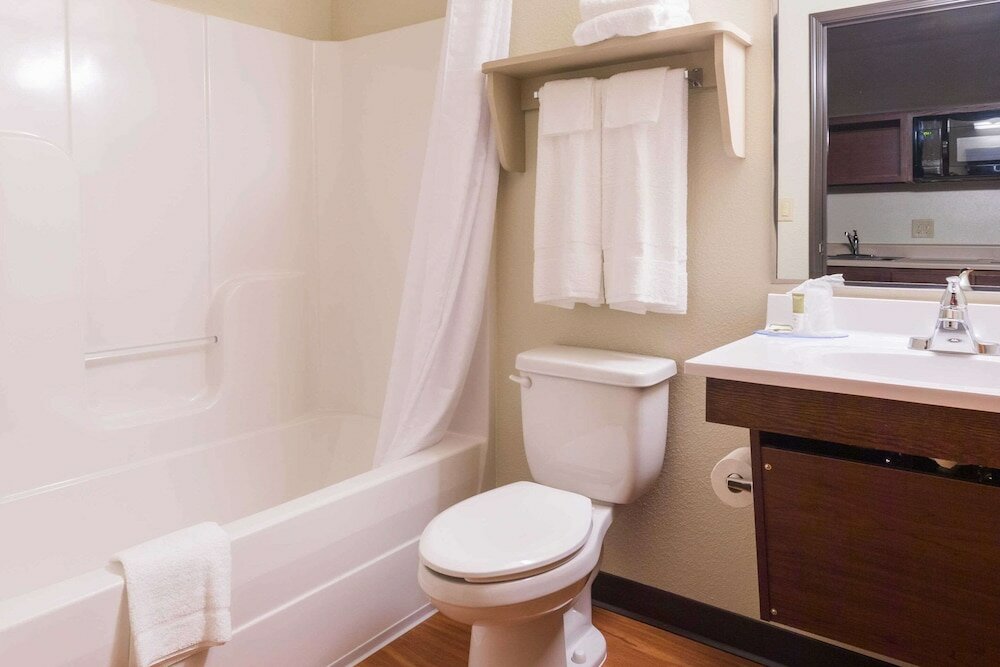 Фото WoodSpring Suites Lafayette