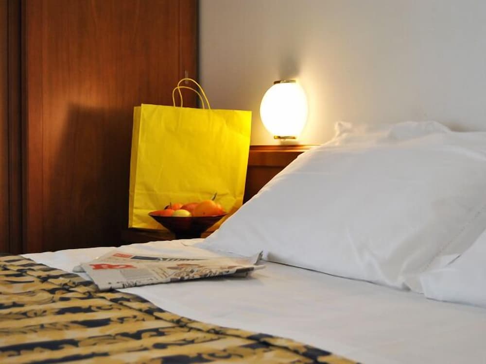 Фото Hotel Santorotto