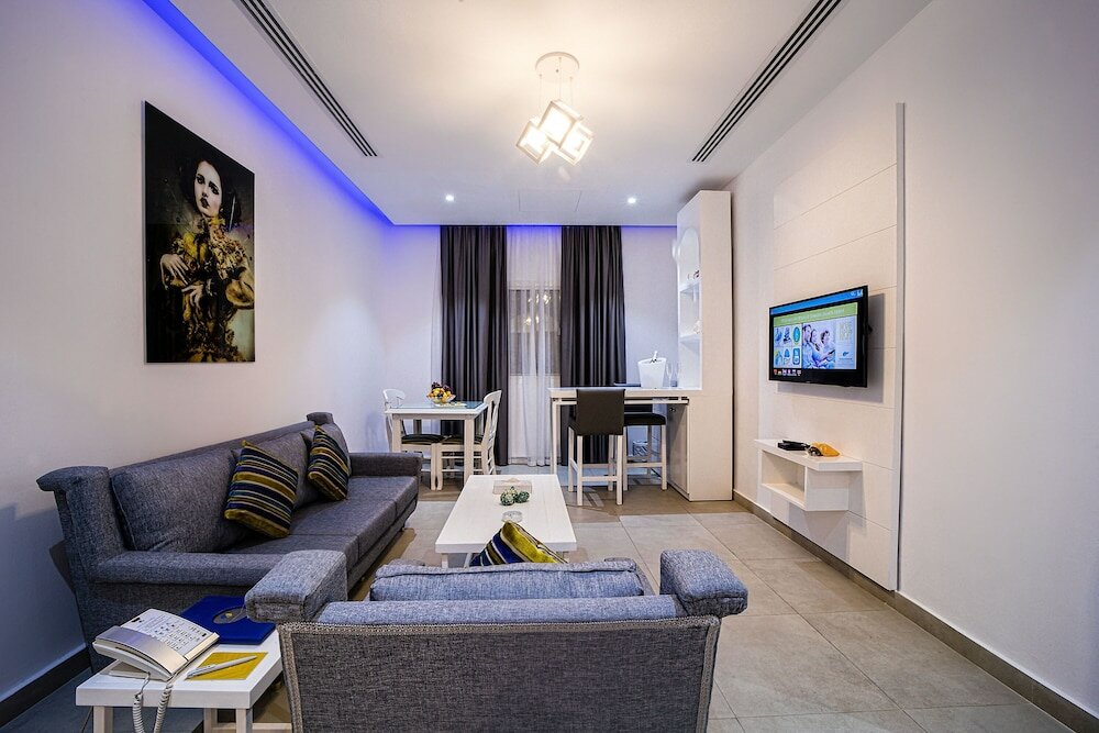 Фото Umm Al Quwain Beach Hotel