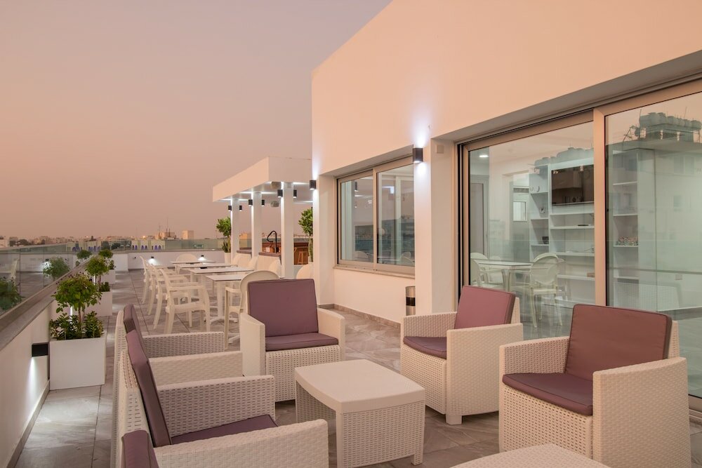 Фото Art & Wine Studios and Apts