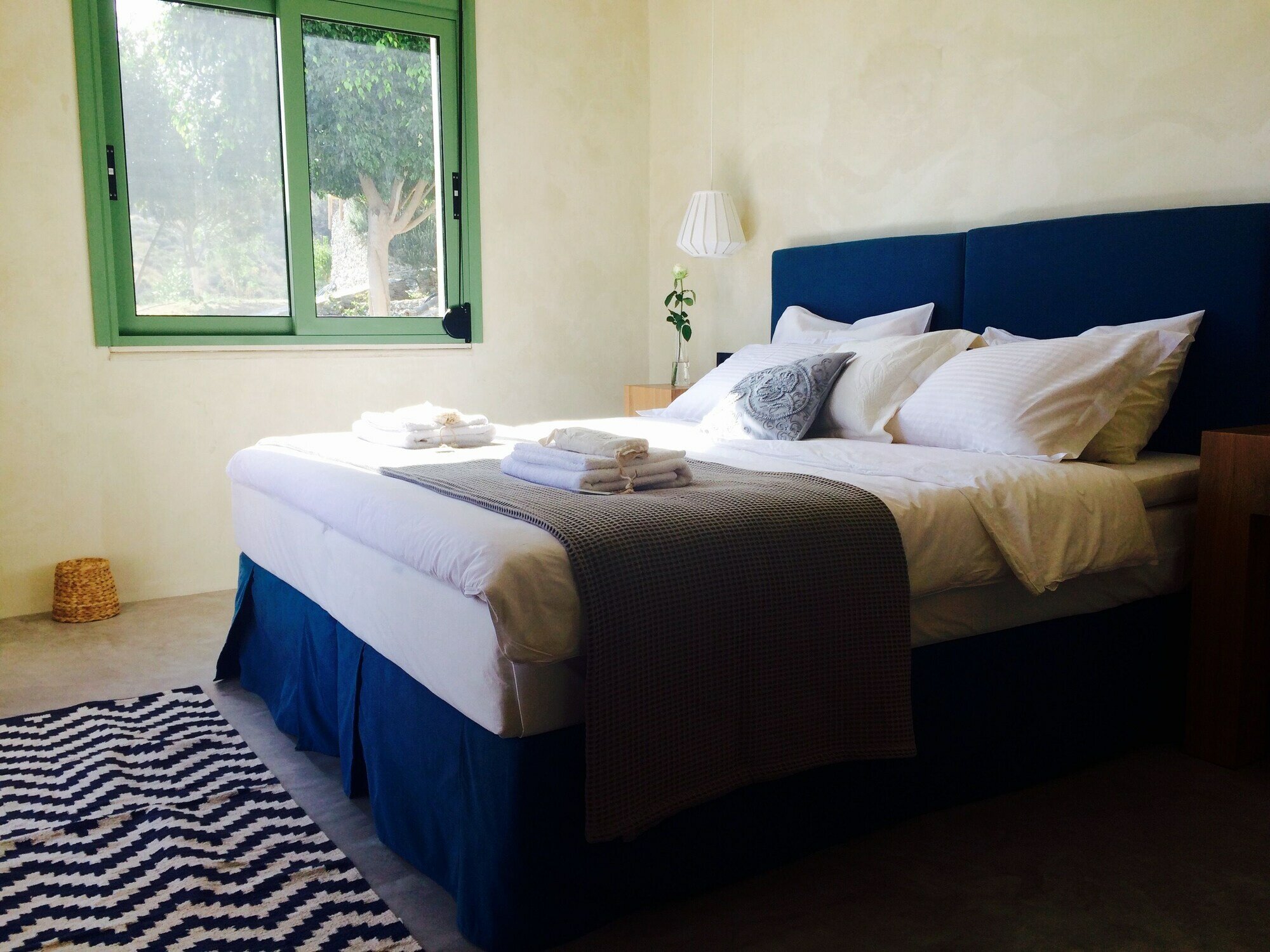 Фото Mama La Roosa