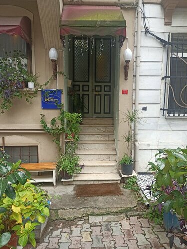 Гостиница Hotel Taksim Home в Бейоглу