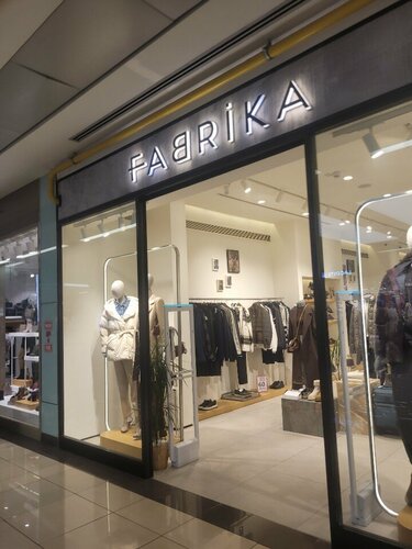 Fabrika Giyim, giyim mağazası, Mevlana Bul., No:2 F, Çankaya, Ankara -
