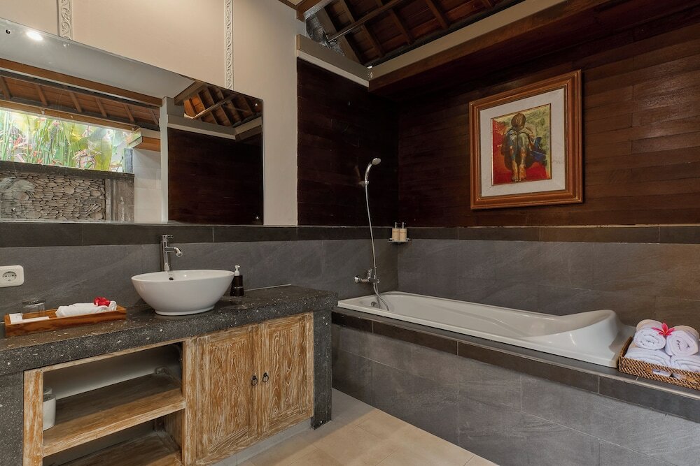 Фото Buana Tirta Ubud Villa