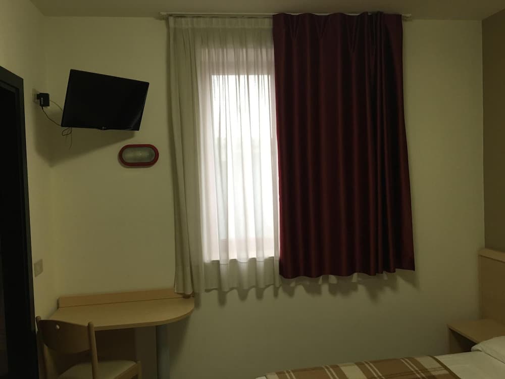 Фото Hotel Mazzini