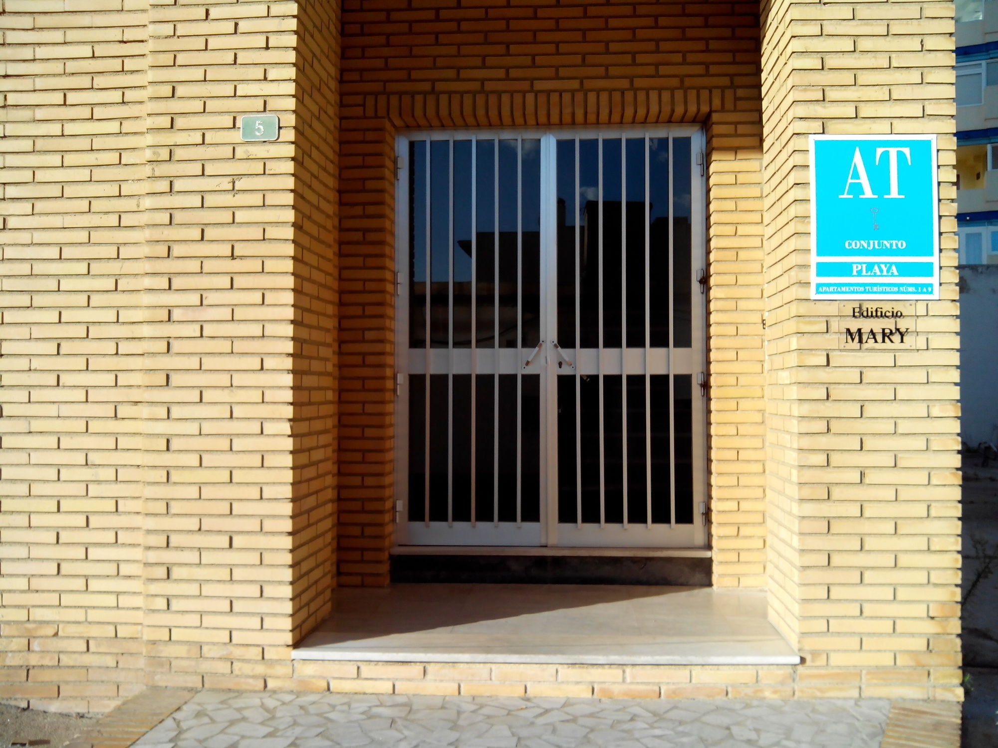 Фото Apartamentos Mary