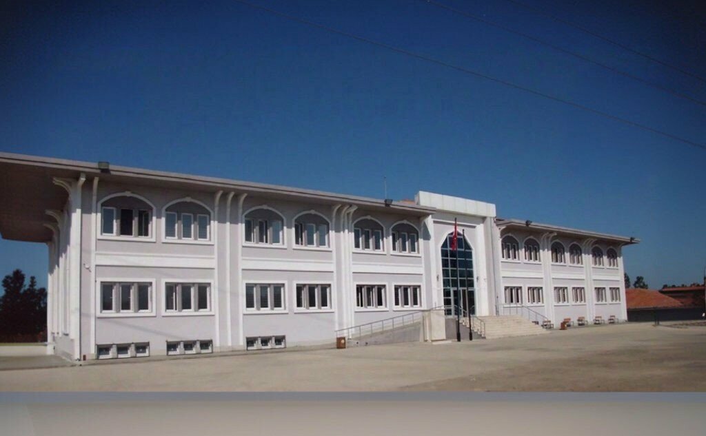 Primary school 15 July Omv Primary School, Terme, photo