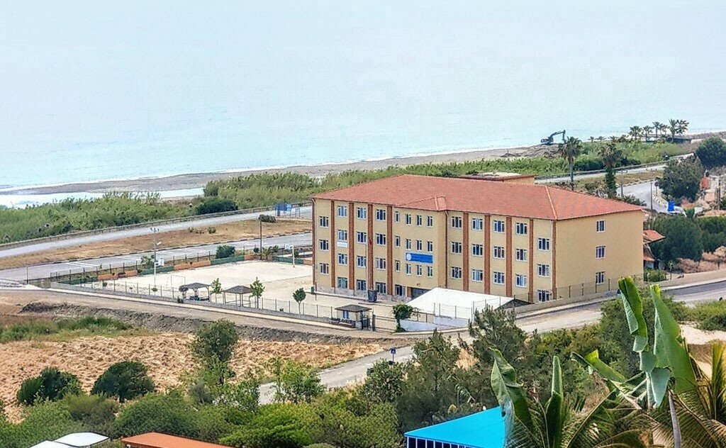 School Demirtas Nihal Demirel Middle School, Alanya, photo