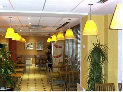 Фото ibis Château de Fontainebleau