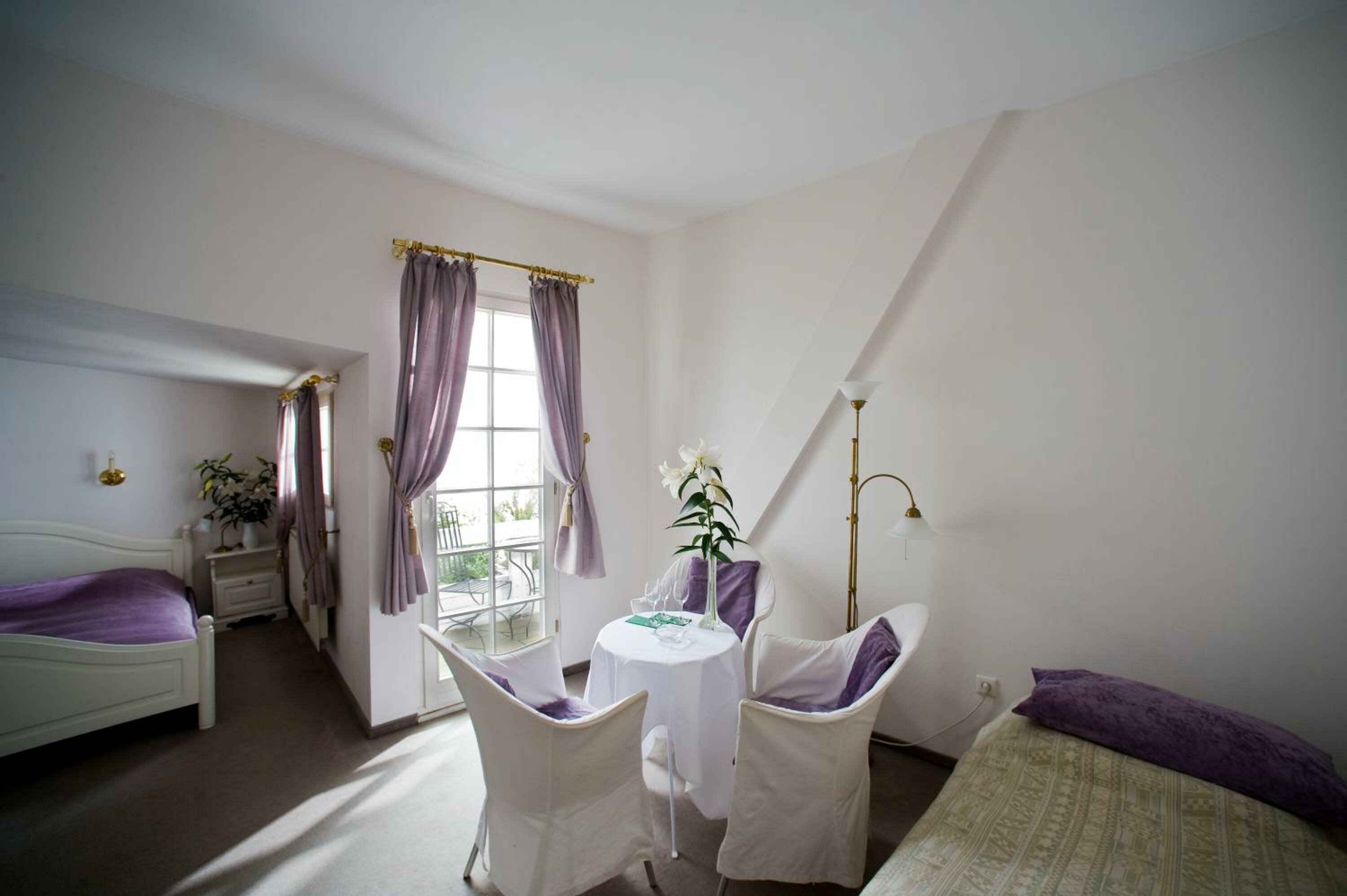 Фото 18257978570