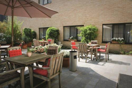 Фото Ghent River Hotel