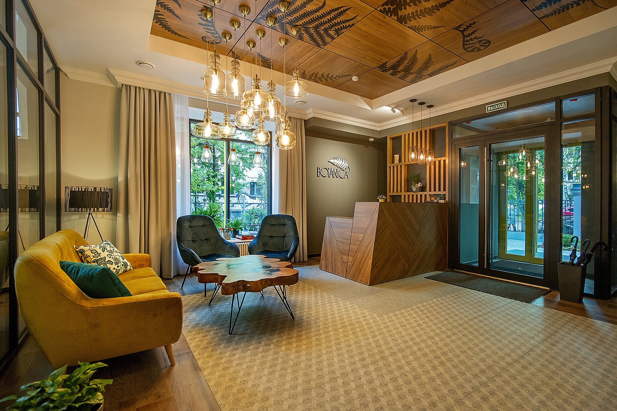 Фото отеля 1