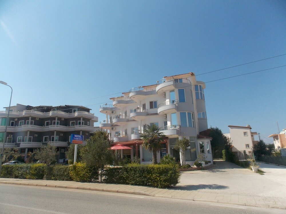 Фото Hotel Mariksel