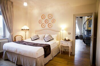 Фото Chateau Mcely